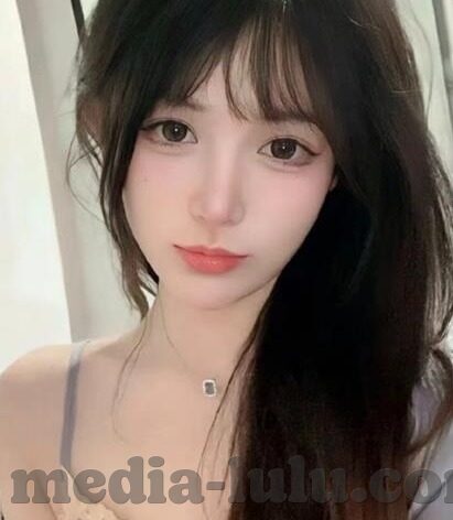 依依久久人妻狠狠-依依久久，人妻的深情与坚韧